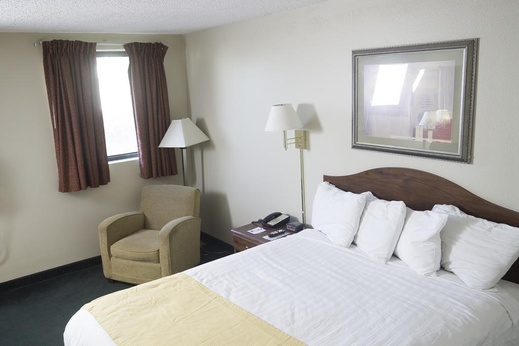 Americas Best Value Inn St. Louis / South Mehlville Εξωτερικό φωτογραφία